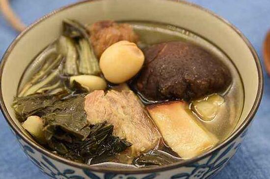 广东夏季煲什么汤好，适合广东夏天煲的十种养身汤