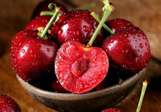 樱桃吃多了会怎么样，糖尿病人能吃樱桃吗(能吃但要适量)