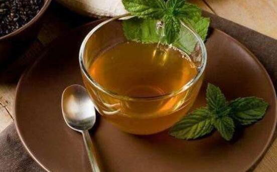 蒲公英茶对女性的作用，蒲公英泡水一次放几根(3～5根)