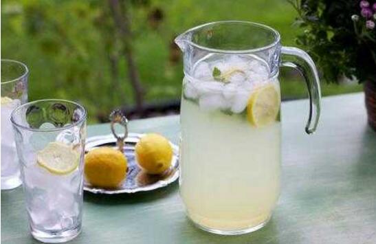 柠檬水怎么做，柠檬水的正确做法大全(5种)