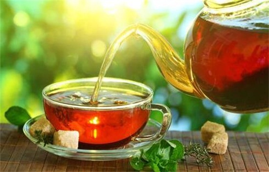 红茶和绿茶的区别，4种方法教你如何识别红茶和绿茶