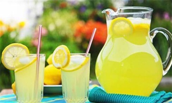 喝柠檬水的最佳时间，晨起/下午/饭后一小时/睡前