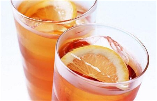柠檬茶的功效与作用，可促进消化保护心血管还能美白养颜