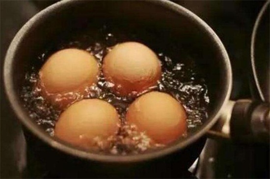 艾叶煮鸡蛋怎么煮窍门，4个窍门教你轻松学会