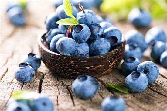 紫色水果有哪些，盘点八种营养高的水果