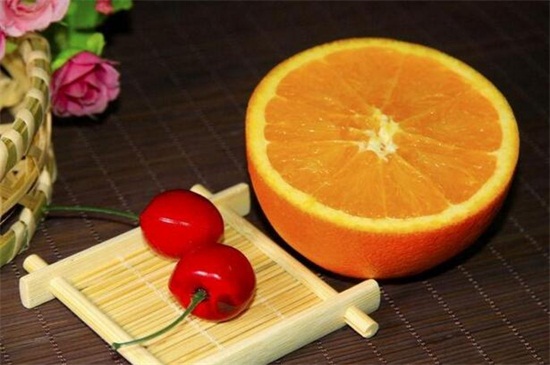 橙子是柚子和橘子的杂交吗，混合种植的品种