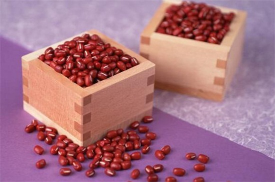 红豆红小豆赤小豆的区别，形态口感营养价值不同
