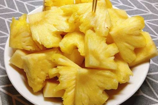 菠萝和西瓜能一起吃吗，养分无冲突可同食