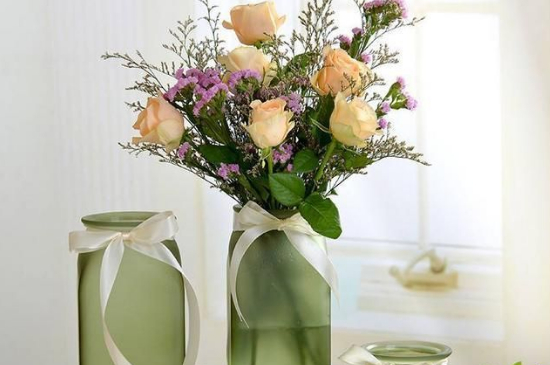 花插在花瓶里怎么延长花期