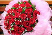 送20朵红玫瑰代表什么，两情相悦/永远爱你/爱你一生一世