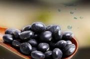 醋泡黑豆每天正确吃法，每晚5～7点定时定量