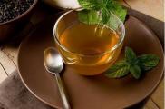 蒲公英茶的功效与禁忌，清热解毒利尿利胆但要慎喝