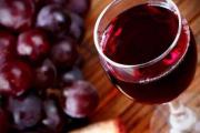 葡萄酒发酵多长时间可以喝，少则一周多则半年