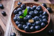 蓝莓牛奶能一起吃吗，不建议一起吃容易腹痛腹泻