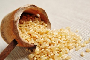 糙米的功效与作用：消化不好的人慎食