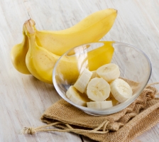 香蕉的营养：含有大量糖类物质及其他营养成分