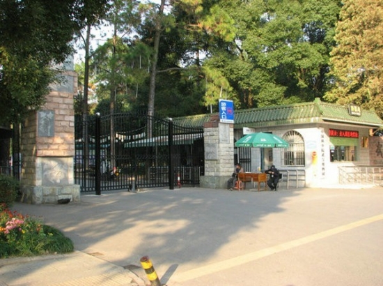 武汉植物园地址