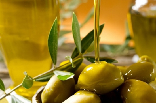 极易被皮肤吸收的橄榄油