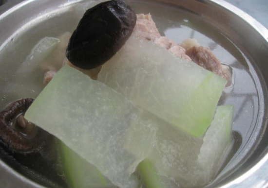 冬瓜的家常菜做法：简单实用，吃货必备（附教程）