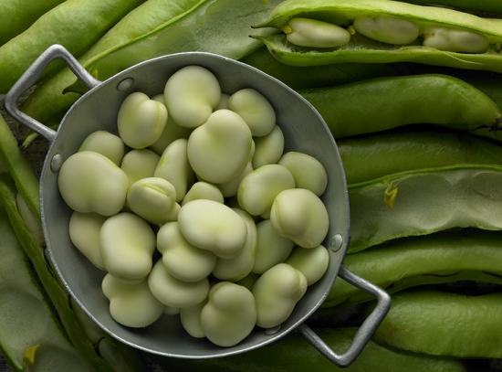 蚕豆的做法：美味的蚕豆小吃制作教程