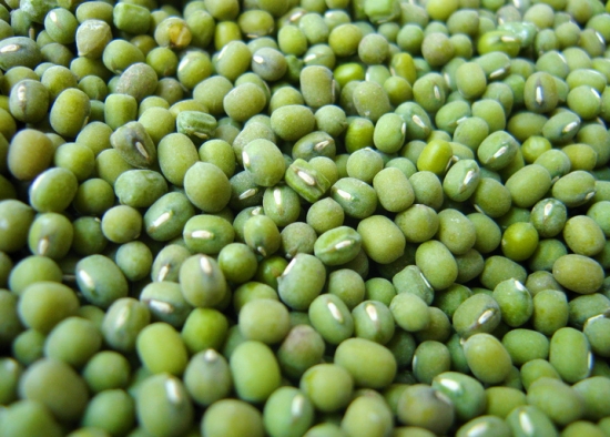 孕妇能吃绿豆吗：孕妇可以吃绿豆,但不可过量食用