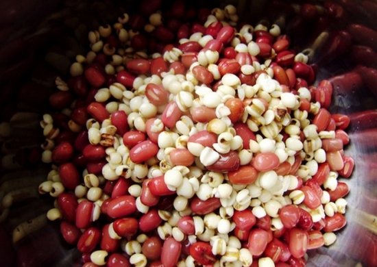 红小豆薏米的功效：解毒抗癌、美容减肥