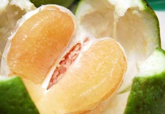 孕妇能吃柚子吗：可以，能促进食欲，治疗消化不良