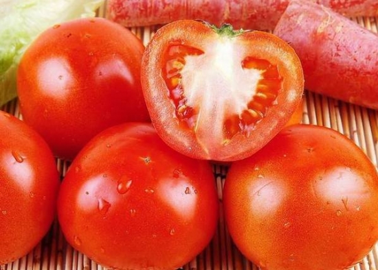 高血压吃西红柿